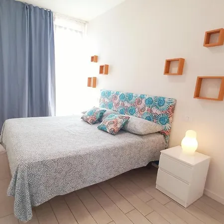 Flora Marina E Oasi Marina - Fronte Mare *